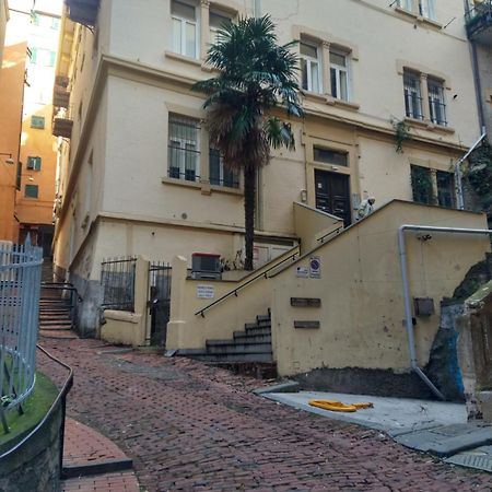 Casa Maura - 2 Passi Nella Storia Apartman Genova Kültér fotó