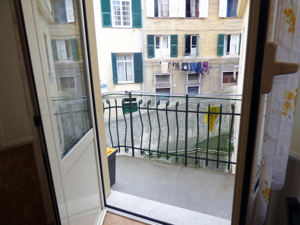 Casa Maura - 2 Passi Nella Storia Apartman Genova Kültér fotó